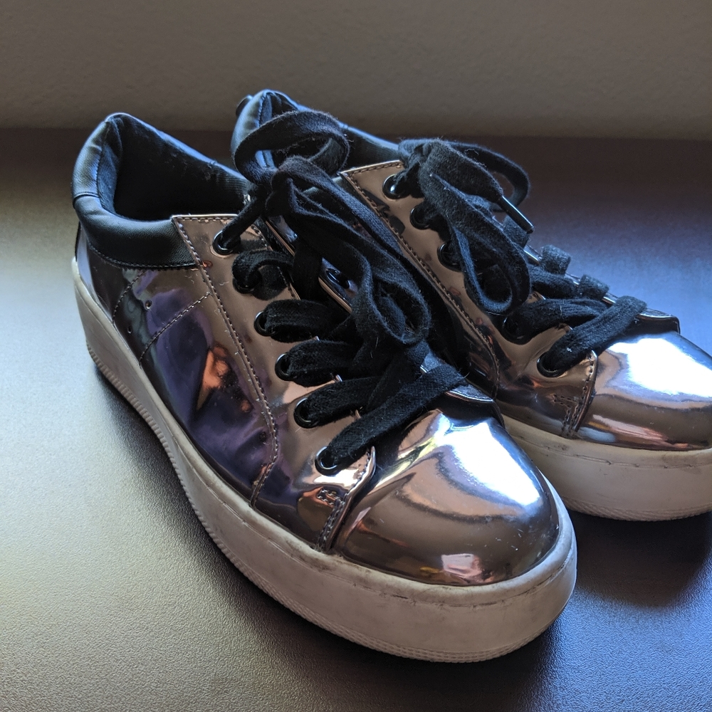 Steve Madden Halographic Sneakers